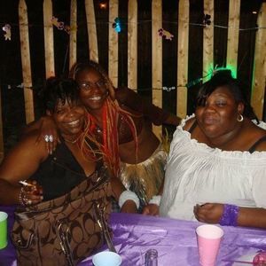 Meet your Posher, Latasha